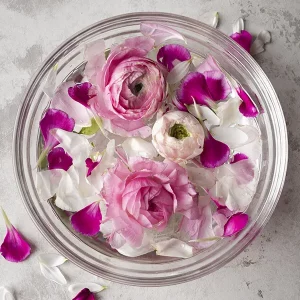 Organic and food grade Rose Damascena hydrolate - Image 4